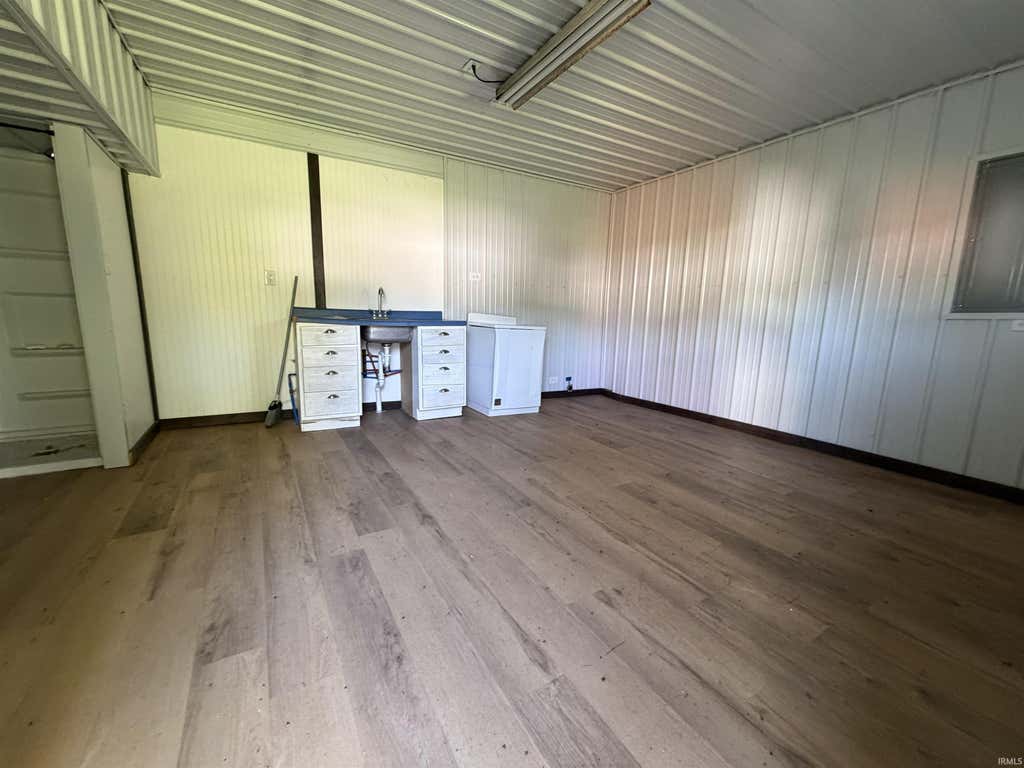 Photo of 204 E Grissom Avenue #26, Mitchell, IN 47446 (MLS # 202631972)