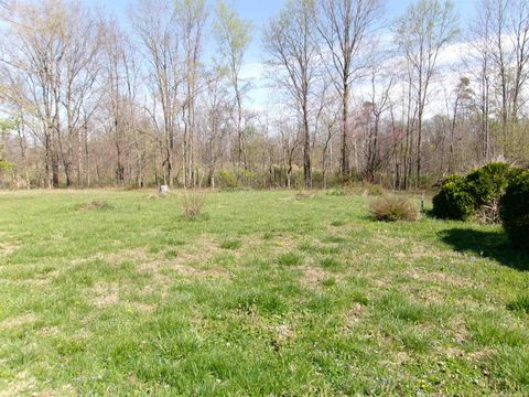 Tiny photo for 5691 S US Hwy 231 Highway, Bloomfield, IN 47424 (MLS # 202612666)