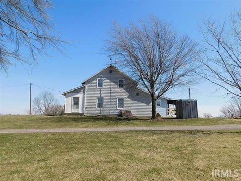 Tiny photo for 12543 E 300 S, Akron, IN 46901 (MLS # 202636721)