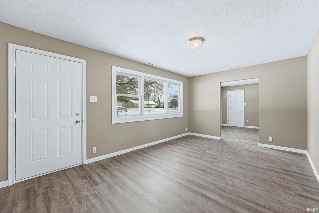 Photo of 344 Rose Avenue, New Haven, IN 46774 (MLS # 202548440)