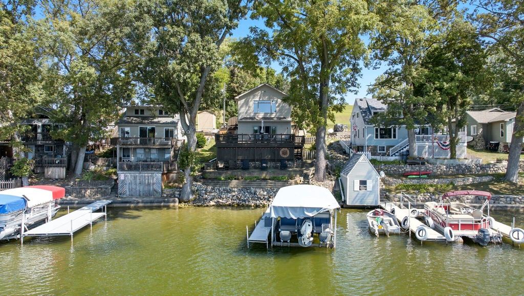 1360 Lane 120 Hamilton Lake Lk, Hamilton, IN 46742 MLS 202536303