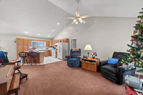Tiny photo for 213 S Park Drive, Monticello, IN 47960 (MLS # 202626213)