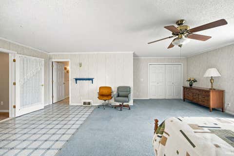 Tiny photo for 213 S Park Drive, Monticello, IN 47960 (MLS # 202626213)