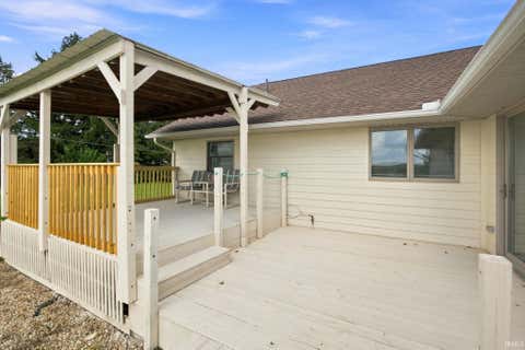 Tiny photo for 213 S Park Drive, Monticello, IN 47960 (MLS # 202626213)