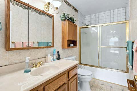 Tiny photo for 213 S Park Drive, Monticello, IN 47960 (MLS # 202626213)