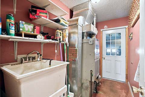 Tiny photo for 213 S Park Drive, Monticello, IN 47960 (MLS # 202626213)