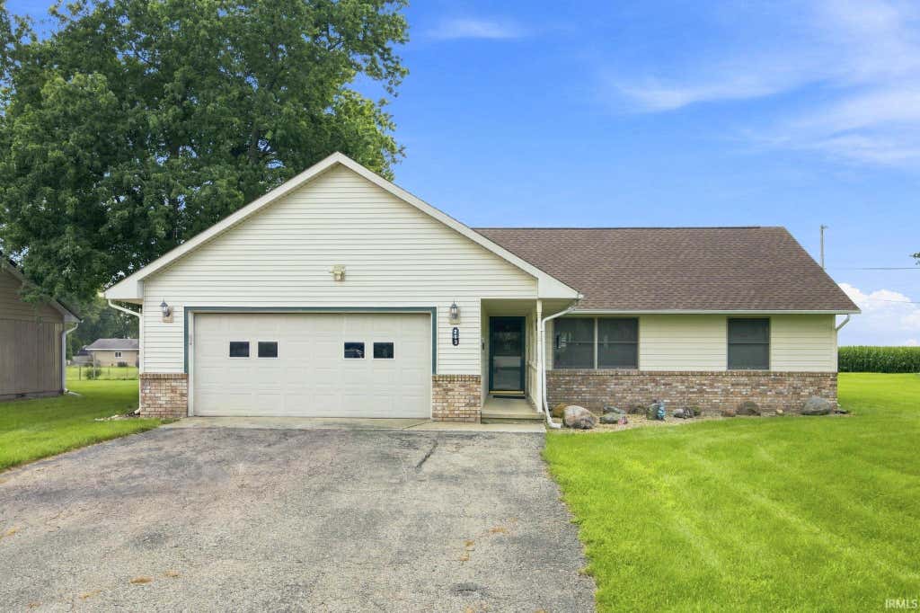 Photo of 213 S Park Drive, Monticello, IN 47960 (MLS # 202626213)
