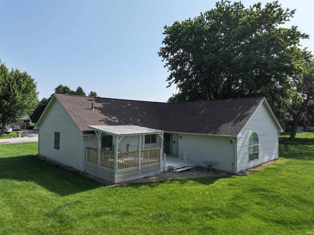 Photo of 213 S Park Drive, Monticello, IN 47960 (MLS # 202626213)