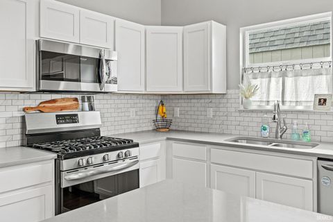 Tiny photo for 894 Percheron Place, Lafayette, IN 47905 (MLS # 202610752)