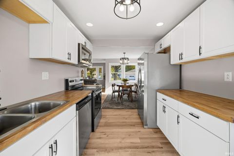 Tiny photo for 1017 Sarasota Drive, Lafayette, IN 47909 (MLS # 202544096)