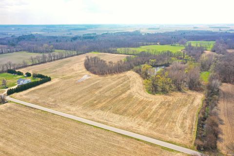 Photo of 6597 N 725 W Road #0, Winamac, IN 46996 (MLS # 202604989)