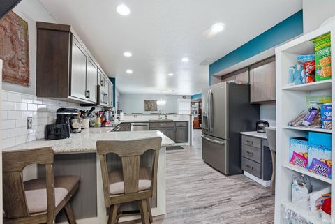 Tiny photo for 3515 Astoria Way, Fort Wayne, IN 46818 (MLS # 202614573)