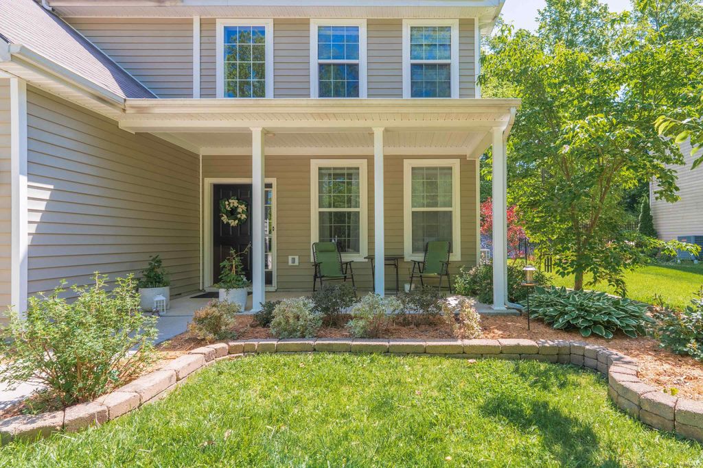 Photo of 3437 S Glasgow Circle, Bloomington, IN 47403 (MLS # 202618337)