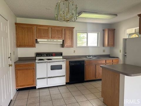 Tiny photo for 1271 Chanute Street, Peru, IN 46970 (MLS # 202616449)