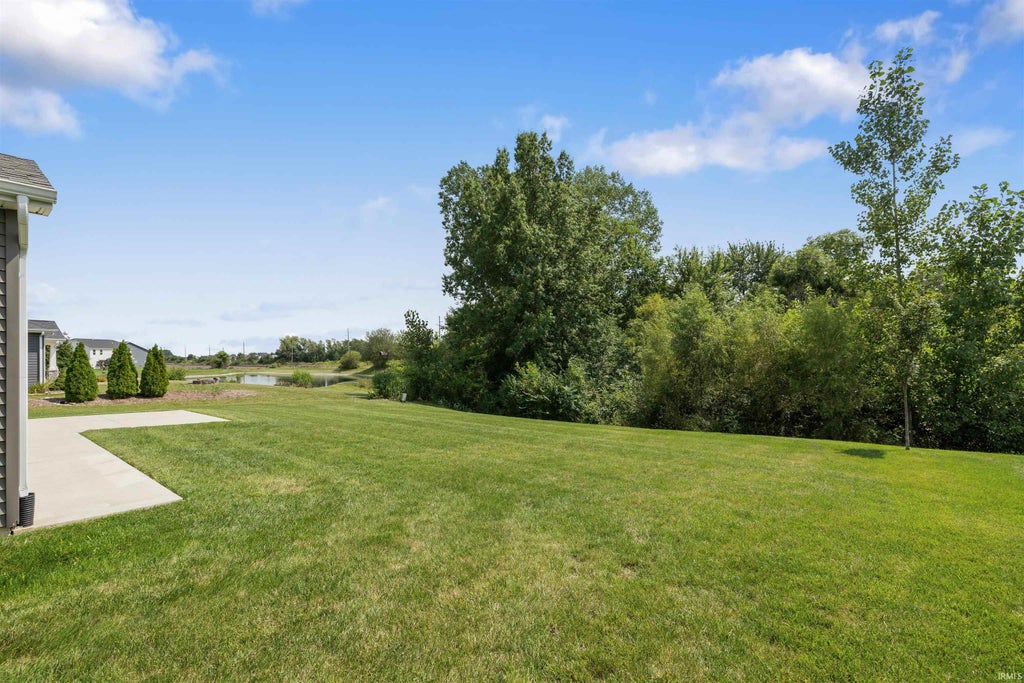 Photo of 12563 Speranza Drive, Fort Wayne, IN 46818 (MLS # 202633429)