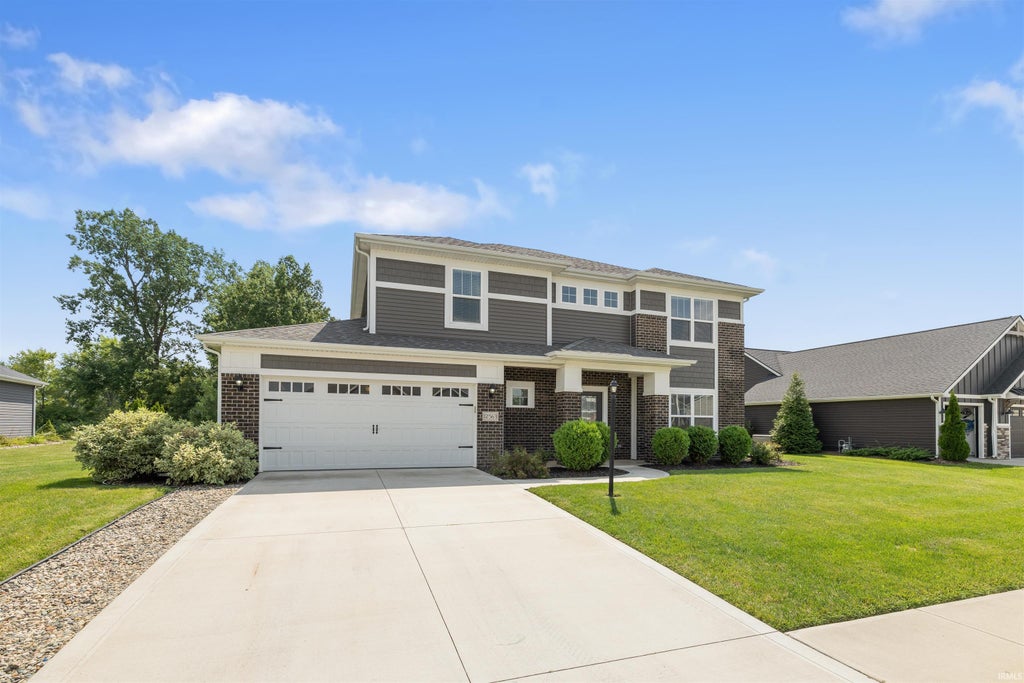 Photo of 12563 Speranza Drive, Fort Wayne, IN 46818 (MLS # 202633429)