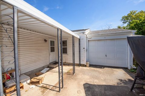 Tiny photo for 1303 Rochelle Drive, Lafayette, IN 47909 (MLS # 202537659)