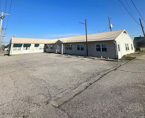 Tiny photo for 520 E Van Trees Street, Washington, IN 47501 (MLS # 202618425)