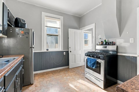 Tiny photo for 508 Watkins Street, Fort Wayne, IN 46808 (MLS # 202643696)