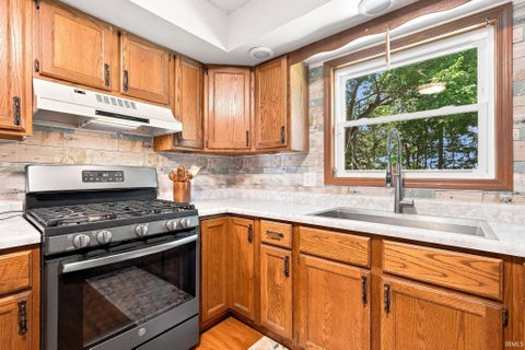 Tiny photo for 316 Millstone Run, Churubusco, IN 46723 (MLS # 202635110)