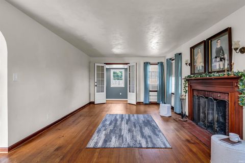 Tiny photo for 3128 N Pennsylvania Avenue, Logansport, IN 46947 (MLS # 202533211)