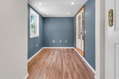 Tiny photo for 3128 N Pennsylvania Avenue, Logansport, IN 46947 (MLS # 202533211)