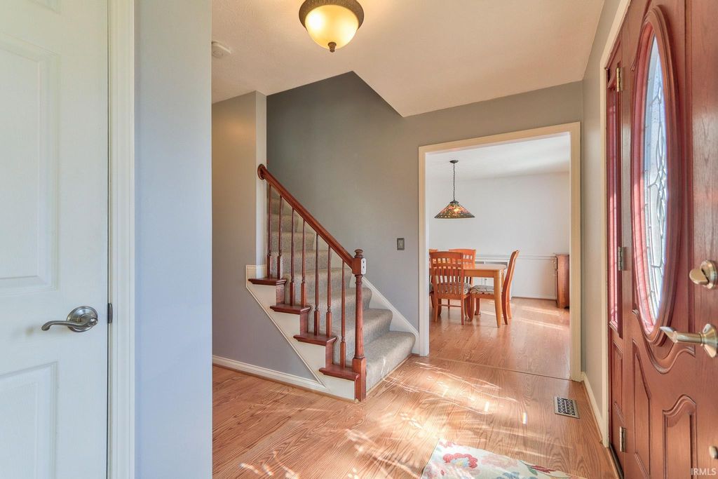 Photo of 10124 Brookline Drive, Evansville, IN 47711 (MLS # 202609259)