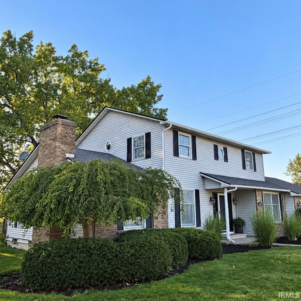 Photo of 9313 Wallen Court, Fort Wayne, IN 46825 (MLS # 202636511)