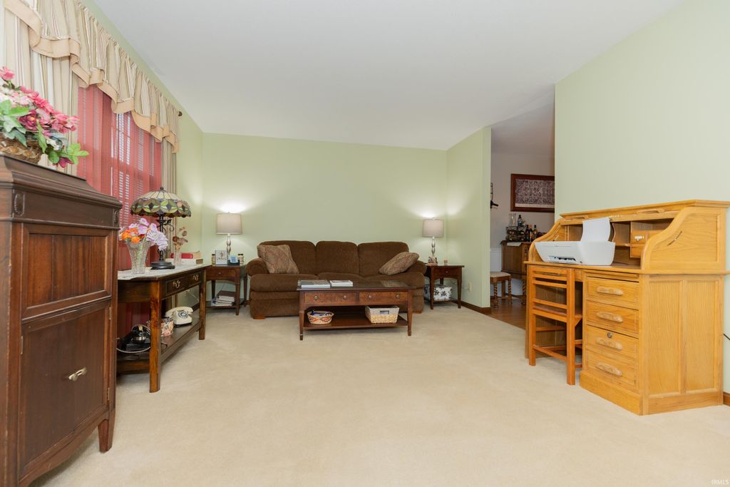 Photo of 615 Crestmont Drive, Evansville, IN 47712 (MLS # 202618669)