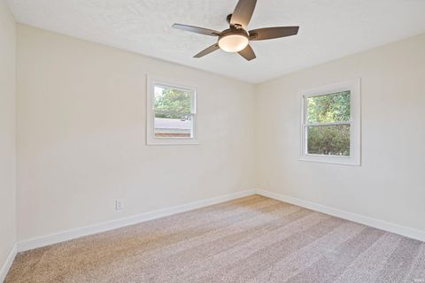 Tiny photo for 4078 W 100 N Road, Kokomo, IN 46901 (MLS # 202601625)