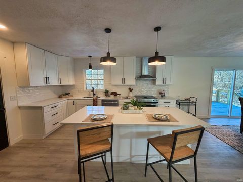 Tiny photo for 5101 S Madison Street, Bloomington, IN 47403 (MLS # 202604416)