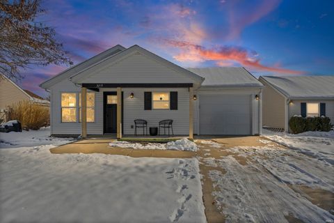 Photo of 3219 Turnbull Way, Lafayette, IN 47909 (MLS # 202548263)