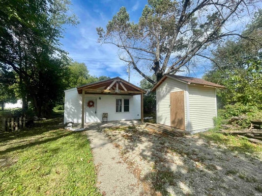 2003 S MANHATTAN AVE, MUNCIE, IN 47302 - Image bf12855ad1e4c8b3aff1b3c2cc07cb1d/236609527