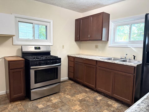 Tiny photo for 2911 S Franklin Street, Muncie, IN 47302 (MLS # 202634580)