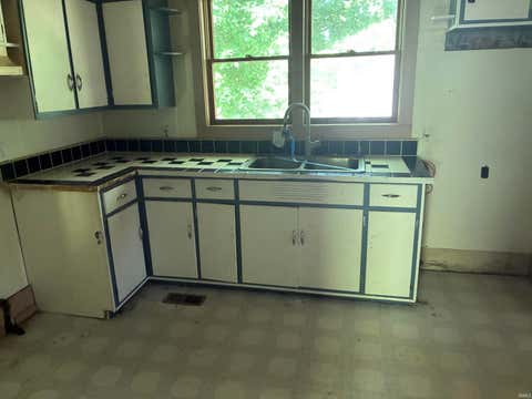 Tiny photo for 453 E Washington Street, Monticello, IN 47960 (MLS # 202626425)