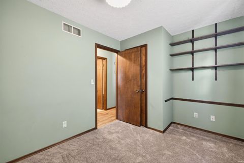 Tiny photo for 600 Forest Drive, Bloomfield, IN 47424 (MLS # 202602653)