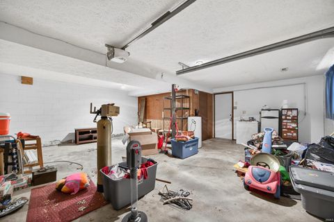 Tiny photo for 600 Forest Drive, Bloomfield, IN 47424 (MLS # 202602653)