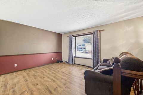 Tiny photo for 600 Forest Drive, Bloomfield, IN 47424 (MLS # 202602653)