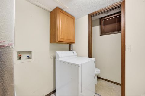 Tiny photo for 600 Forest Drive, Bloomfield, IN 47424 (MLS # 202602653)