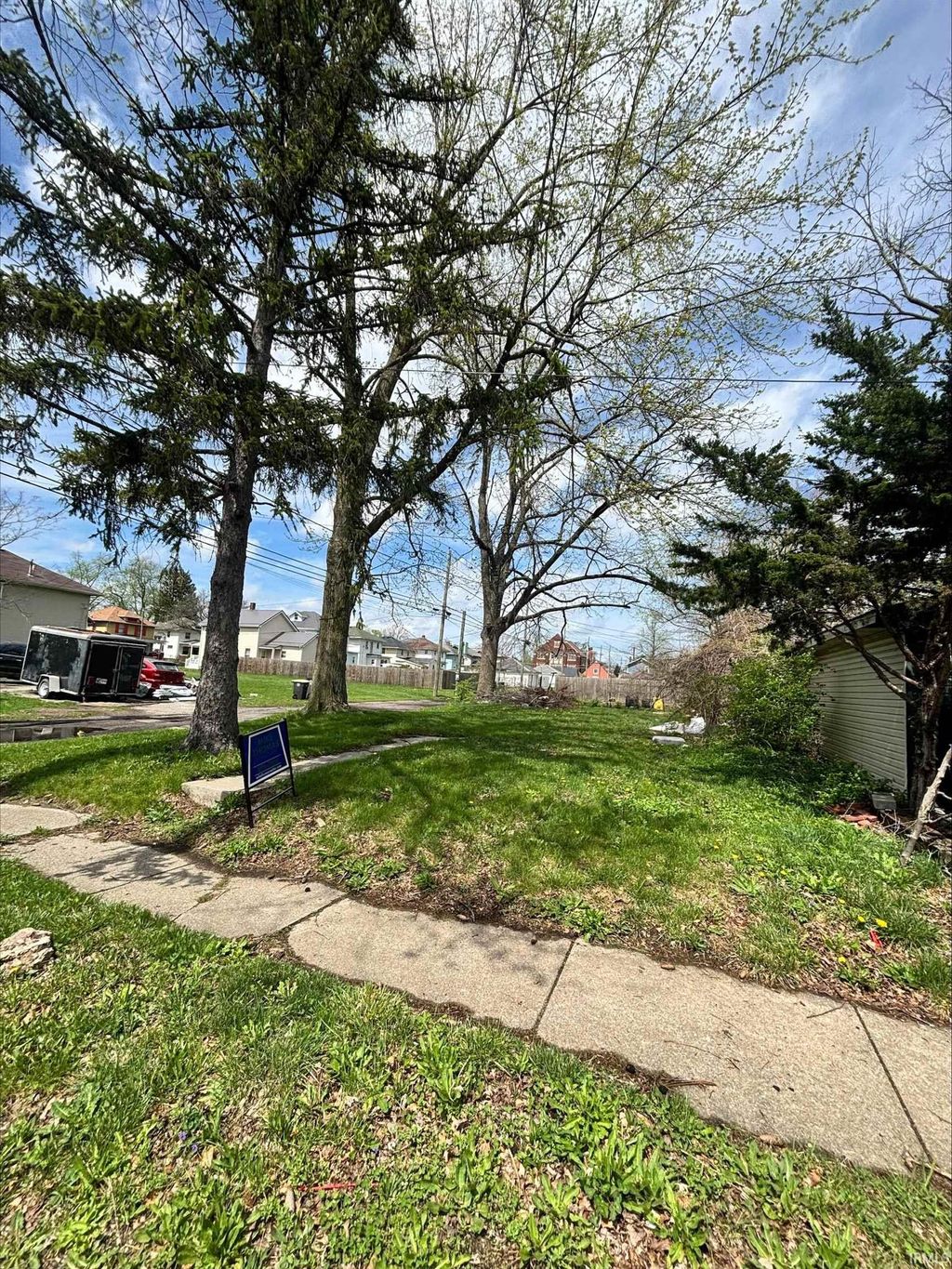 Photo of 1217 Colerick Street, Fort Wayne, IN 46806 (MLS # 202612969)