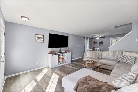 Tiny photo for 2990 Peebleshire Lane, Lafayette, IN 47909 (MLS # 202641487)