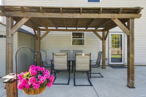 Tiny photo for 2990 Peebleshire Lane, Lafayette, IN 47909 (MLS # 202641487)