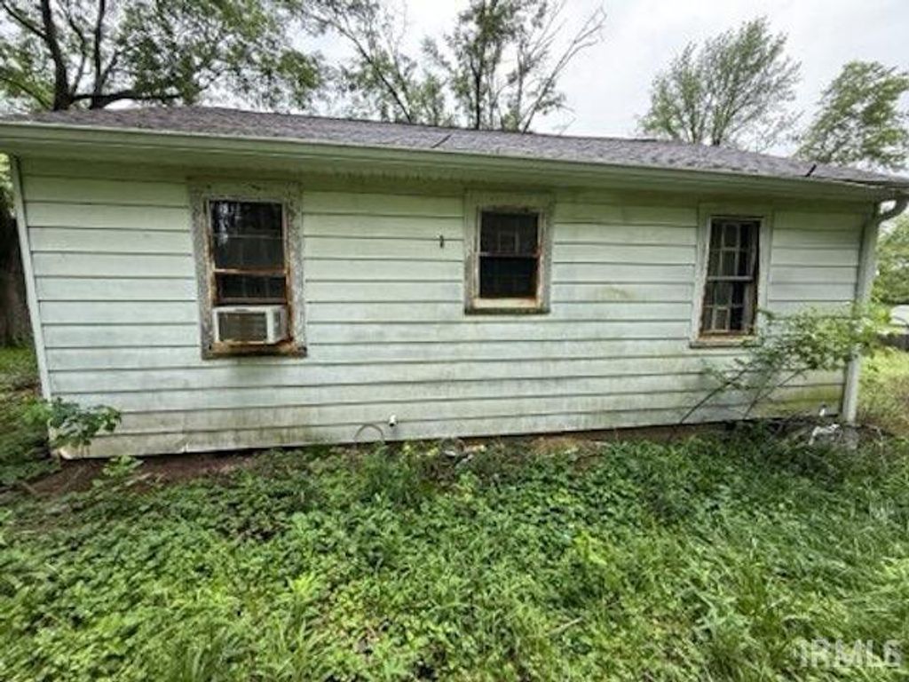 Photo of 1011 N Second Street, Winslow, IN 47598 (MLS # 202616091)