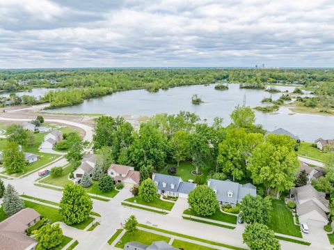 Tiny photo for 1728 Lakewood Drive, Fort Wayne, IN 46819 (MLS # 202618401)