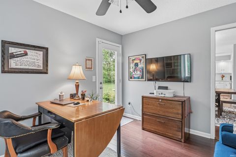 Tiny photo for 1728 Lakewood Drive, Fort Wayne, IN 46819 (MLS # 202618401)