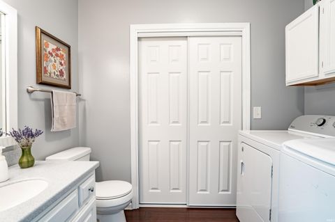 Tiny photo for 1728 Lakewood Drive, Fort Wayne, IN 46819 (MLS # 202618401)