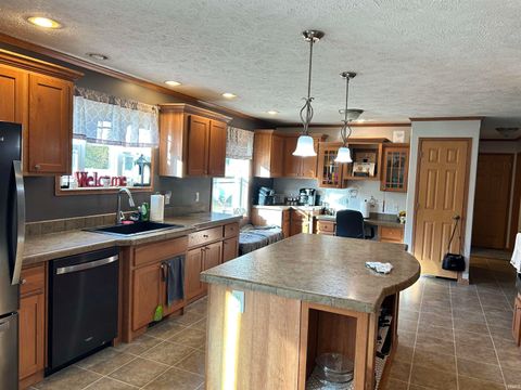 Tiny photo for 1727 E 250 NORTH, Winamac, IN 46996 (MLS # 202543580)