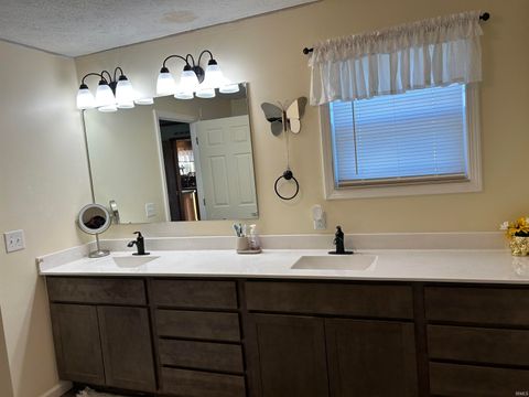 Tiny photo for 1727 E 250 NORTH, Winamac, IN 46996 (MLS # 202543580)