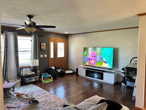 Tiny photo for 1727 E 250 NORTH, Winamac, IN 46996 (MLS # 202543580)
