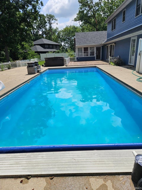Tiny photo for 5259 E Willow Court, Monticello, IN 47960 (MLS # 202606031)